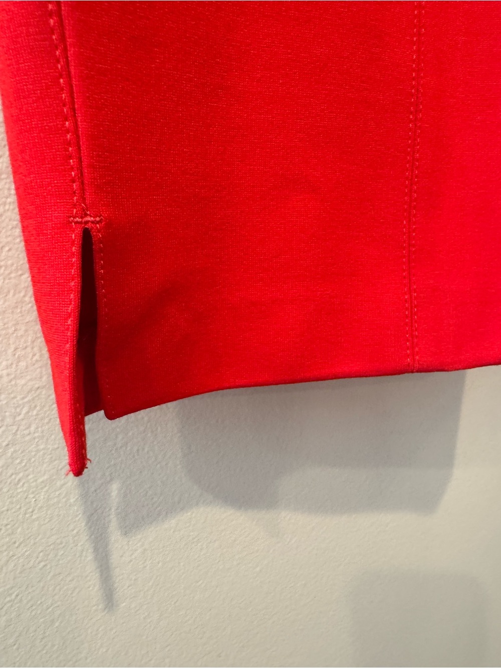 Banana Republic Red Cropped Ponte Pants - Picture 3 of 4